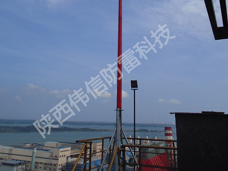 16米玻璃鋼避雷針，工廠專用抗干擾防側(cè)擊絕緣避雷針產(chǎn)品展示一